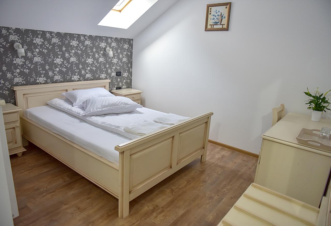 San Grecu House Apartment Fagaras Bagian luar foto